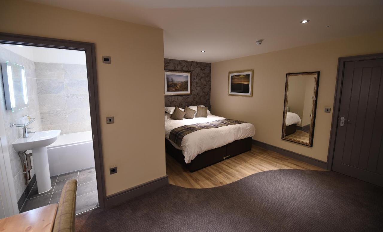 Kings Arms Hotel Holme  Екстер'єр фото