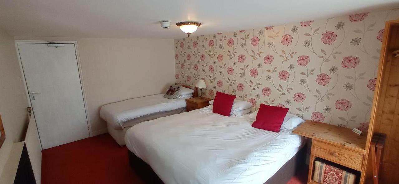 Kings Arms Hotel Holme  Екстер'єр фото