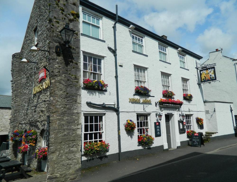 Kings Arms Hotel Holme  Екстер'єр фото